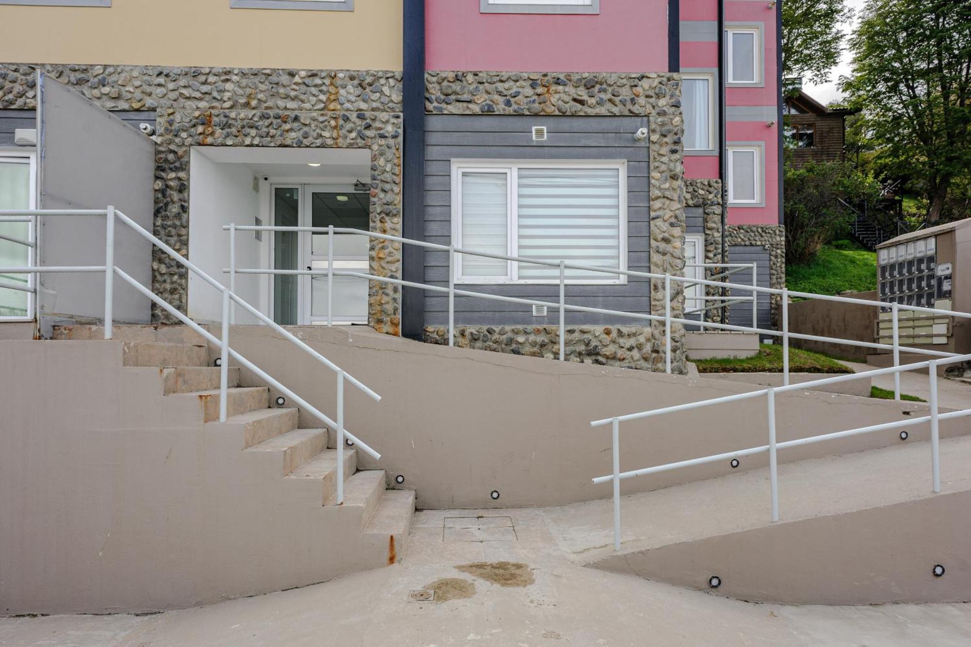 Gray Fox Apartments Las Aljabas Ουσουάια Εξωτερικό φωτογραφία